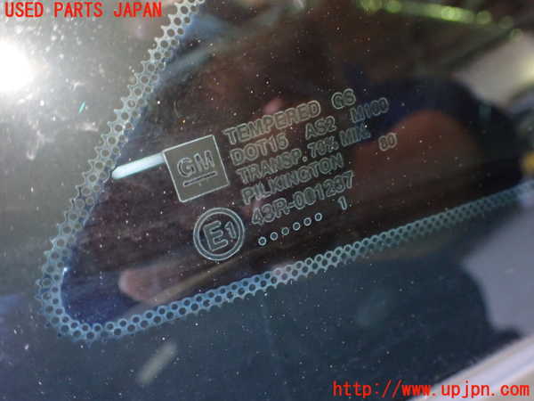 5UPJ-22751380]シボレー・カマロ(不明)右クォーターガラス M100 中古_m0002.jpg
