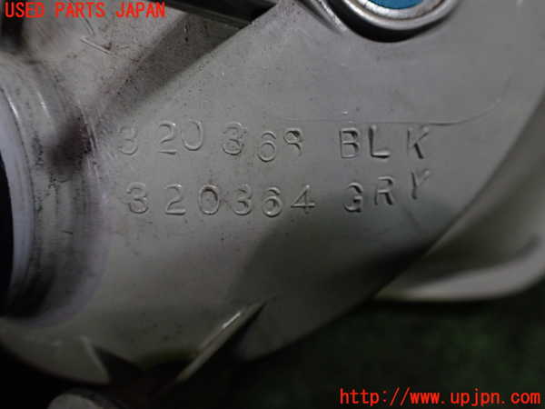 1UPJ-22751530]シボレー・カマロ(不明)右テールランプ 中古_m0004.jpg