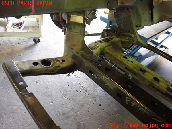 5UPJ-22755285]シボレー・カマロ(不明)フロントメンバー 中古_m0002.jpg