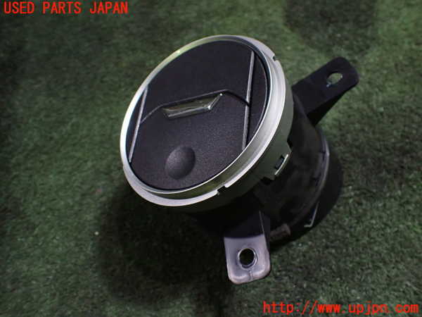 1UPJ-22757526]シボレー・カマロ(不明)エアコン吹き出し口1（右） 中古_m0001.jpg