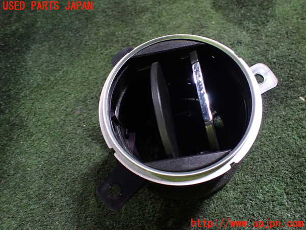 1UPJ-22757526]シボレー・カマロ(不明)エアコン吹き出し口1（右） 中古_m0004.jpg