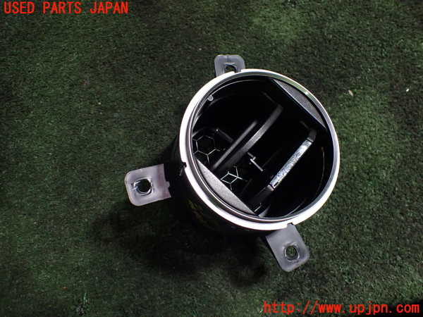 5UPJ-22757527]シボレー・カマロ(不明)エアコン吹き出し口2（左） 中古_m0004.jpg