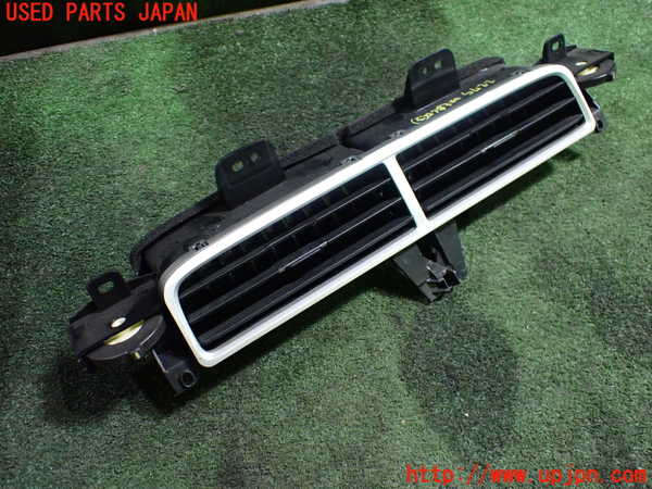 5UPJ-22757528]シボレー・カマロ(不明)エアコン吹き出し口3（真中） 中古_m0001.jpg
