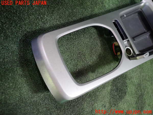 5UPJ-22757549]シボレー・カマロ(不明)コンソール 中古_m0003.jpg