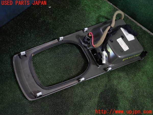 5UPJ-22757549]シボレー・カマロ(不明)コンソール 中古_m0004.jpg