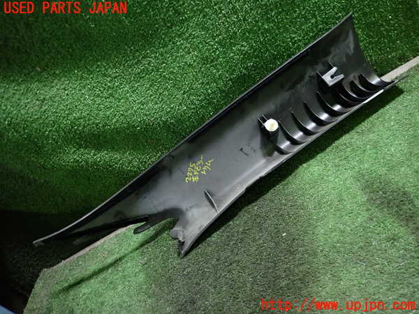 1UPJ-22757660]シボレー・カマロ(不明)左フロントピラートリム 中古_m0003.jpg