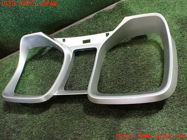 5UPJ-22757510]シボレー・カマロ(不明)メーターフード 中古_m0002.jpg