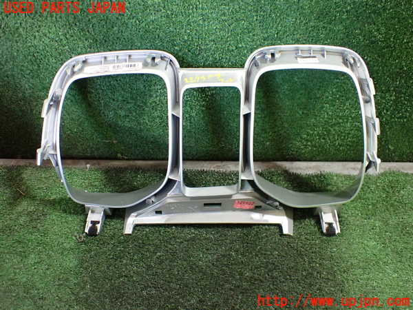 5UPJ-22757510]シボレー・カマロ(不明)メーターフード 中古_m0004.jpg