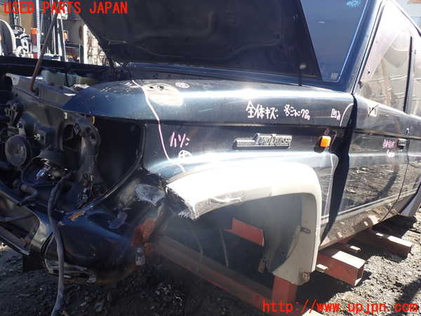 5UPJ-22761082]ランクルプラド(KZJ78W)左前フェンダー 【ジャンク】_m0001.jpg