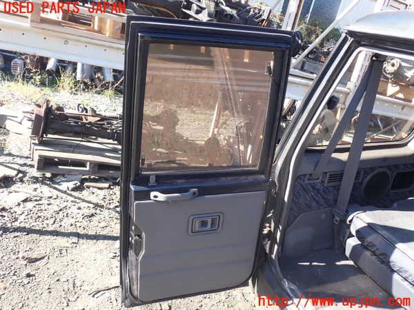 5UPJ-22761566]ランクルプラド(KZJ78W)バックドア リアゲート ハッチ ASAHI M283 中古_m0004.jpg