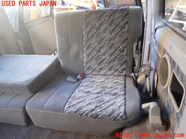 5UPJ-22767265]ランクルプラド(KZJ78W)左3列目シート 中古_m0001.jpg