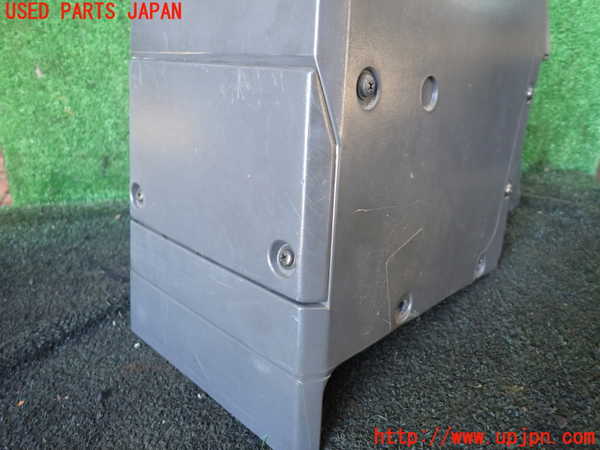 5UPJ-22767540]ランクルプラド(KZJ78W)センターコンソール 中古_m0004.jpg