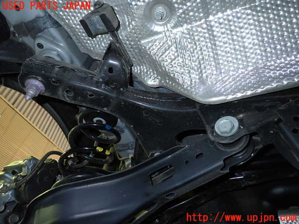 5UPJ-22775295]カローラ スポーツ ハイブリッド(ZWE219H)リアメンバー 中古_m0003.jpg