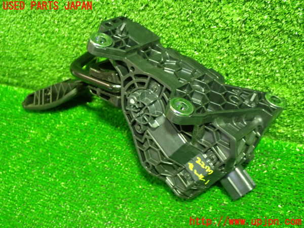 5UPJ-22776381]カローラ スポーツ ハイブリッド(ZWE219H)センサー1(アクセルペダル) 中古_m0003.jpg
