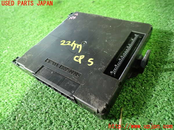 5UPJ-22776150]カローラ スポーツ ハイブリッド(ZWE219H)コンピューター5 89221-12M10 中古_m0003.jpg