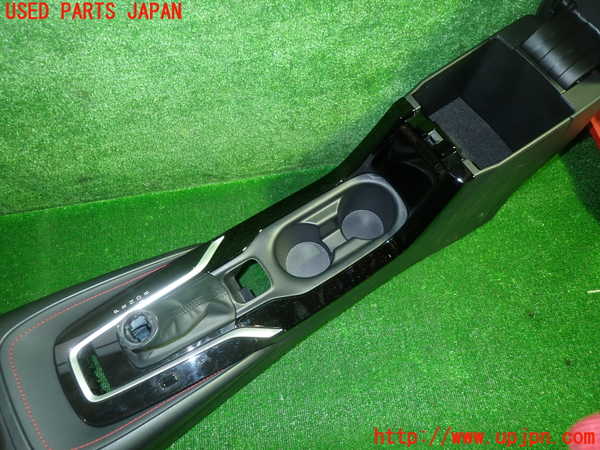 5UPJ-22777540]カローラ スポーツ ハイブリッド(ZWE219H)センターコンソール 中古_m0003.jpg