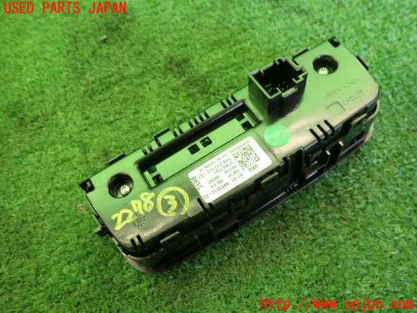 2UPJ-22786308]BMW 320i(5F20) (G20)スイッチ3 中古_m0002.jpg
