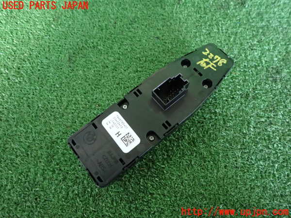 2UPJ-22786240]BMW 320i(5F20) (G20)右前パワーウィンドウスイッチ 中古_m0002.jpg