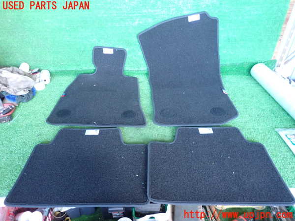 5UPJ-22787800]BMW 320i(5F20) (G20)フロアマット 中古_m0002.jpg