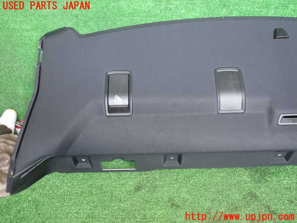 5UPJ-22787761]BMW 320i(5F20) (G20)トノカバー1 中古_m0002.jpg