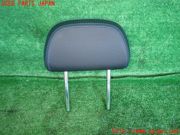 5UPJ-22787150]BMW 320i(5F20) (G20)右2列目ヘッドレスト 中古_m0001.jpg