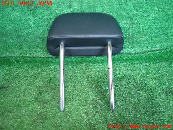 5UPJ-22787150]BMW 320i(5F20) (G20)右2列目ヘッドレスト 中古_m0002.jpg