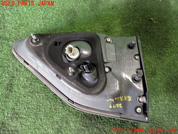 2UPJ-22791550]レクサス・RX450h(GYL16W)右リアフィニッシャー 中古_m0003.jpg