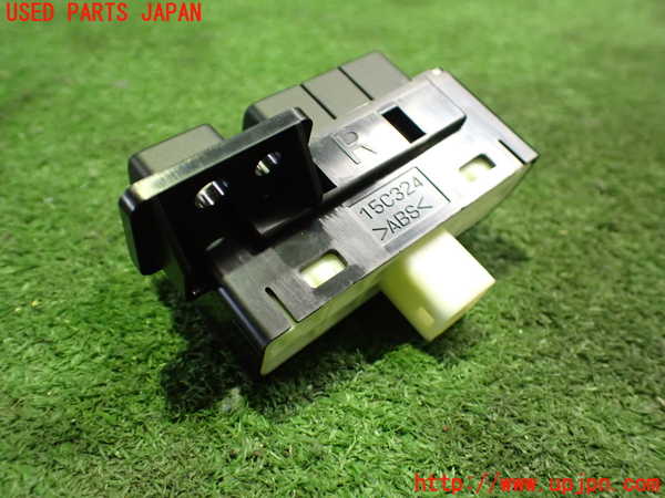 2UPJ-22796308]レクサス・RX450h(GYL16W)スイッチ3 (メーター照度　ODOTRIP) 中古_m0002.jpg