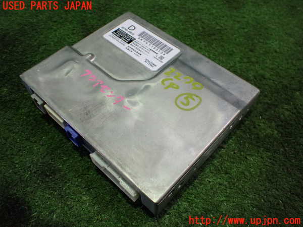 2UPJ-22796150]レクサス・RX450h(GYL16W)コンピューター5 (トランシーバーテレマティクス) 中古_m0001.jpg