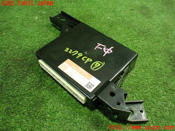 2UPJ-22796152]レクサス・RX450h(GYL16W)コンピューター7 (88650-48380) 中古_m0001.jpg