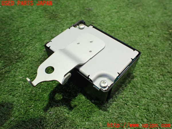 2UPJ-22796153]レクサス・RX450h(GYL16W)コンピューター8 (スマートドア) 中古_m0002.jpg