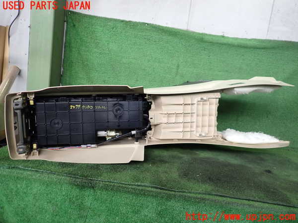 2UPJ-22797540]レクサス・RX450h(GYL16W)センターコンソール 中古_m0005.jpg