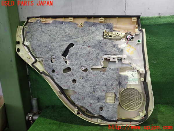 2UPJ-22791294]レクサス・RX450h(GYL16W)右後ドア内張り 中古_m0003.jpg