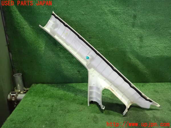 2UPJ-22797655]レクサス・RX450h(GYL16W)右フロントピラートリム 中古_m0002.jpg