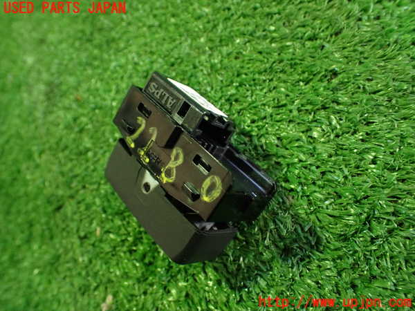 2UPJ-22806307]シボレー・カマロ(不明)スイッチ2 (ドアロック) 中古_m0003.jpg