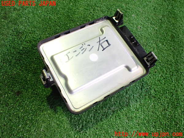 2UPJ-22806146]シボレー・カマロ(不明)コンピューター1 (ヘッドライトコントロールユニット) 中古_m0002.jpg