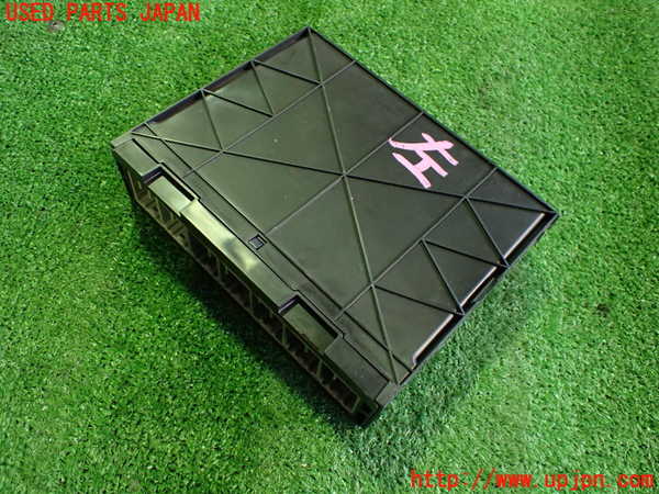 2UPJ-22806148]シボレー・カマロ(不明)コンピューター3 (13586583) 中古_m0002.jpg