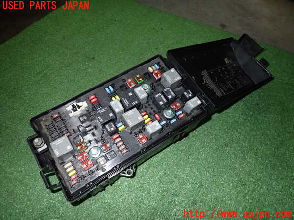 2UPJ-22806743]シボレー・カマロ(不明)ヒューズボックス3 中古_m0002.jpg
