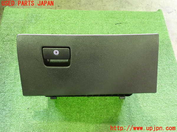 2UPJ-22807516]シボレー・カマロ(不明)グローブボックス1 中古_m0001.jpg