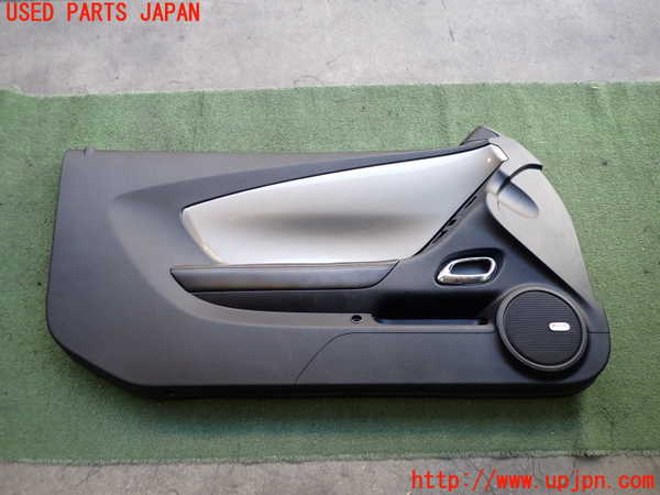 2UPJ-22801264]シボレー・カマロ(不明)左ドア内張り 中古_m0001.jpg