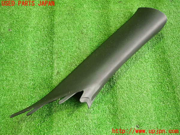 2UPJ-22807655]シボレー・カマロ(不明)右フロントピラートリム 中古_m0001.jpg