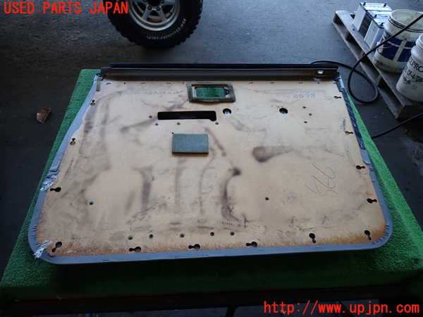 2UPJ-22811264]ランクルプラド(KZJ78W)左前ドア内張り 中古_m0004.jpg