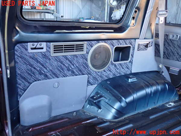 2UPJ-22817680]ランクルプラド(KZJ78W)左リアピラートリム 中古_m0001.jpg