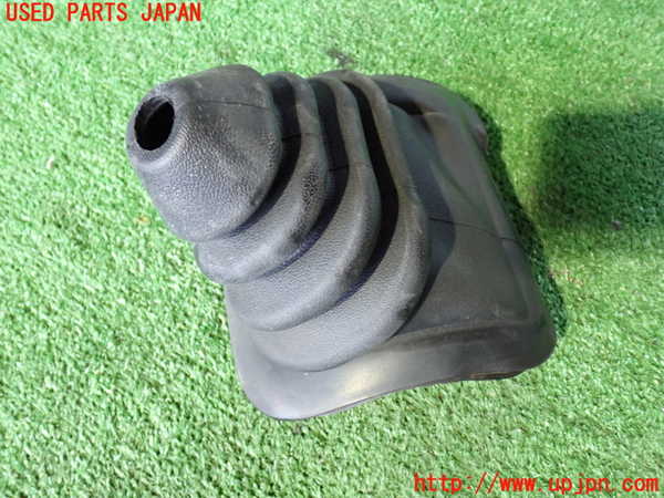 2UPJ-22817575]ランクルプラド(KZJ78W)シフトブーツ 中古_m0002.jpg