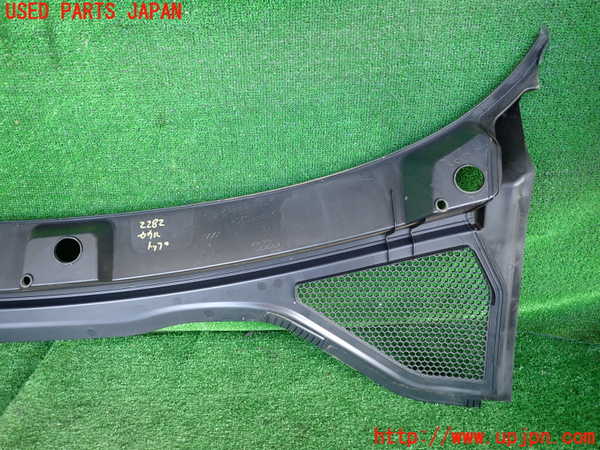 2UPJ-22821190]アウディ・A3 セダン(GYDLA)カウルトップ 中古_m0004.jpg