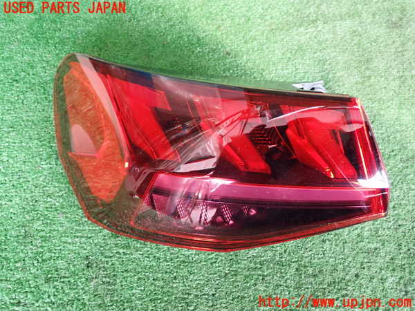 2UPJ-22821536]アウディ・A3 セダン(GYDLA)左テールランプ 中古_m0001.jpg
