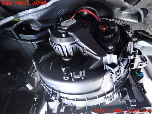 2UPJ-22826081]アウディ・A3 セダン(GYDLA)エバポレーター1 中古_m0003.jpg