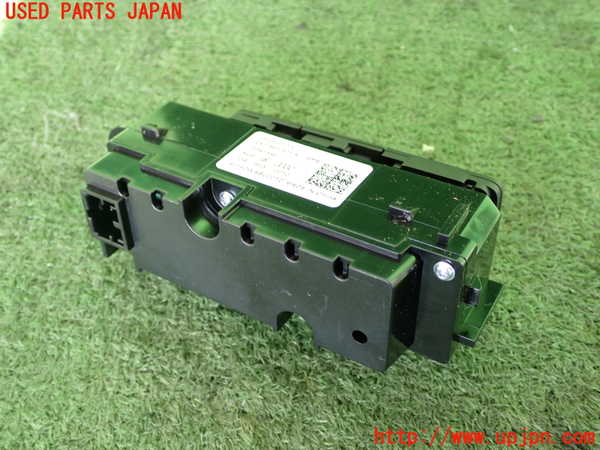 2UPJ-22826306]アウディ・A3 セダン(GYDLA)スイッチ1 (リアフォグ等) 中古_m0002.jpg