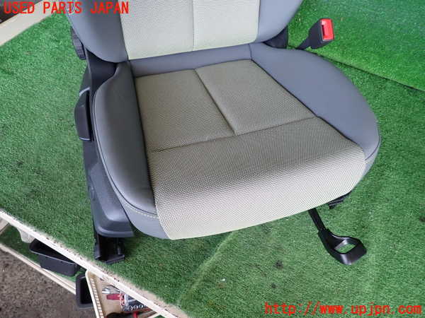 2UPJ-22827035]アウディ・A3 セダン(GYDLA)運転席シート 中古_m0002.jpg