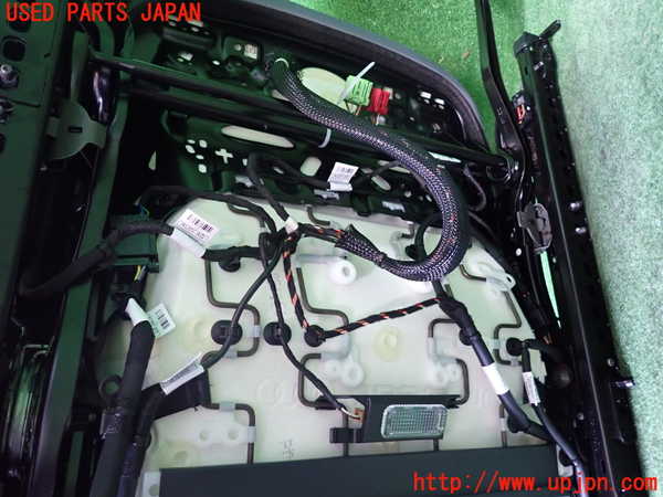 2UPJ-22827035]アウディ・A3 セダン(GYDLA)運転席シート 中古_m0005.jpg